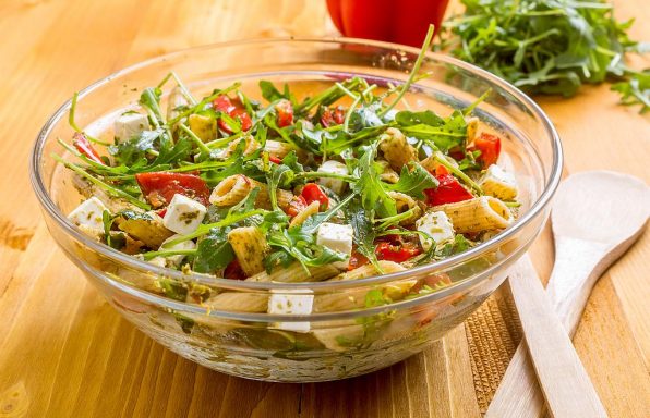 Brza salata s tjesteninom